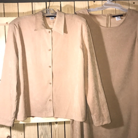 Natural Impressions Jackets & Blazers - Natural Impressions Jacket & Dress Tan XL